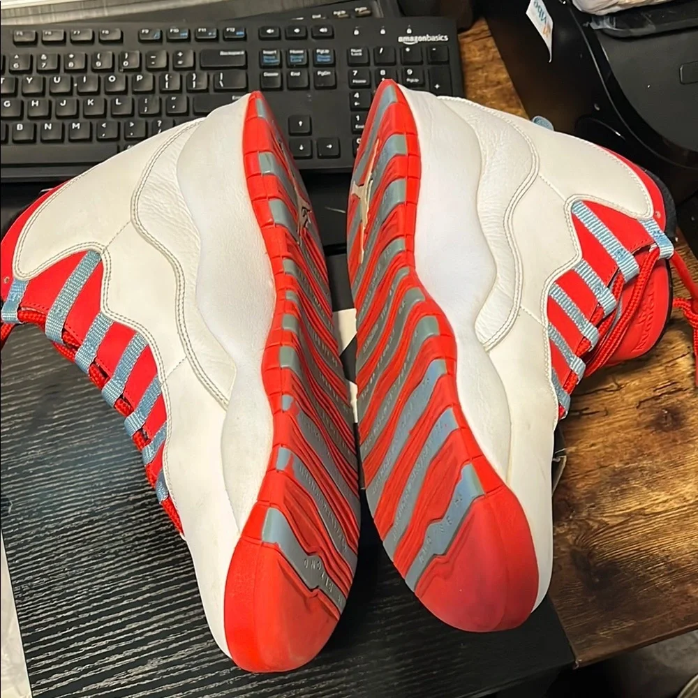 Air Jordan 10 Retro City Pack - Chicago Men's Size 11  Red/White